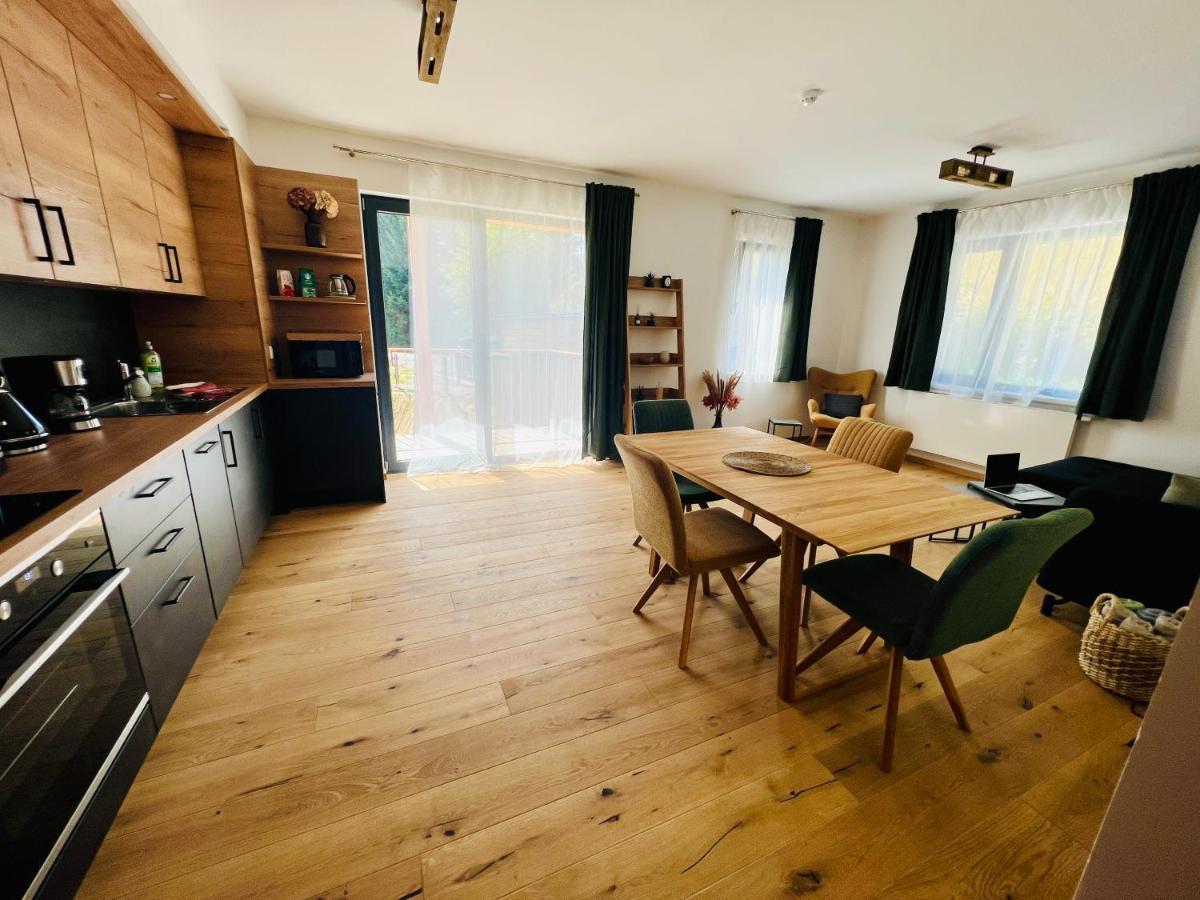 Family 2 Bedroom Ski&Bike Apartment With Terrase Janske Lazne Dış mekan fotoğraf